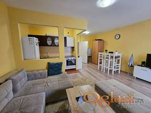 NOVI SAD - CENTAR - 43m2 - 350 evra