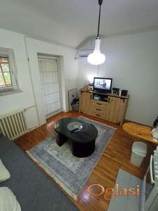 Garsonjera kod Doma zdravlja na N.naselju ODMAH USELJIVA