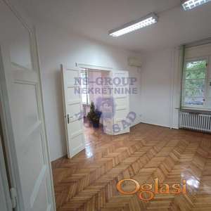 Fantastičan stan na Keju, sa parking mestom!