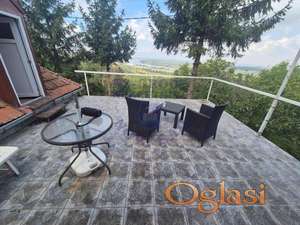 Savršena kuća u Čortanovcima!