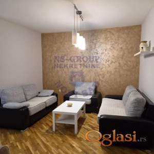 Izdaje se trosoban stan na Salajci površine 73m²