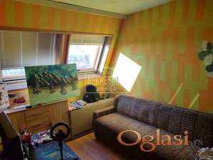 Subotica-Mali Radanovac-polurenoviran dvosoban stan ID#2044