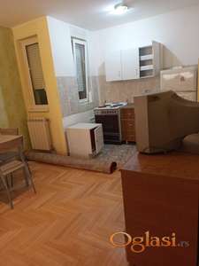 Izdajem namešten stan na Novoj Detelinara