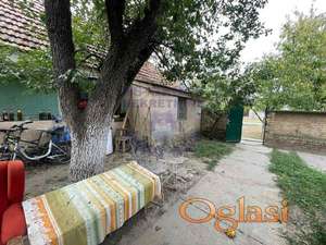 Kuća u centru Kovilja, odlična investicija