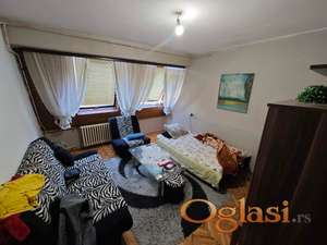 Dvosoban Stan 56 m², Potkrovlje - Centar Rume