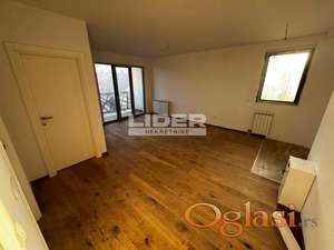 U mirnoj zgradi sa liftom, lux opremljen i namešten apartman. ID#135727