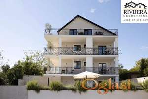 Moderan jednosoban stan sa pogledom na more Tivat