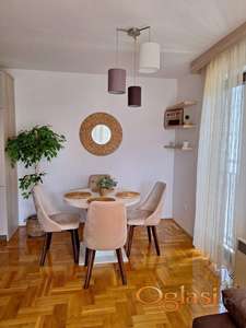 IZDAJEM JEDNOIPOSOBAN STAN NA ZLATIBORU