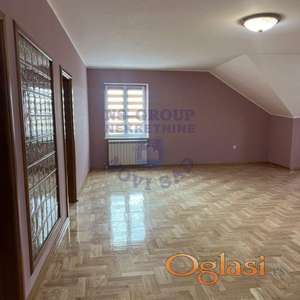 Četvorosoban stan na Podbari