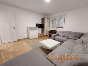 NOVI SAD - ŽELEZNIČKA STANICA - 47.00 m2