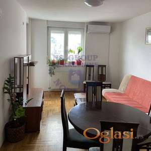 Izdaje se jednoiposoban stan u Petrovaradinu, površine 37m².