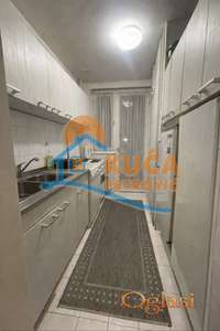 Na prodaju trosoban stan u Duvaništu