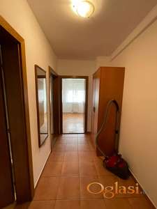 🏠 Izdaje se jednosoban stan – Novi Sad (blizu Sajma)