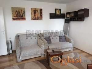 Izdaje se jednoiposoban stan u Mokranjčevoj ulici, 40m2!