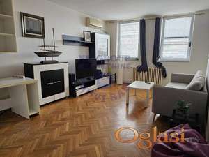 Dvosoban stan 53m2 Bulevar