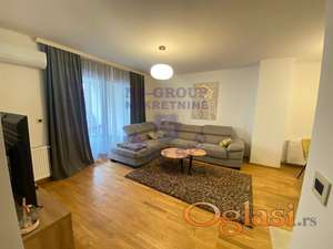 Fenomanalan trosoban stan od 80m2 na Novoj Detelinari