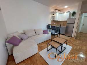 STAN - NOVI SAD - BULEVAR - 36m2 - 129000 evra