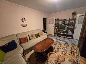 NOVI SAD,SATELIT,DVOSOBAN STAN,ODMAH USELJIV-300 E