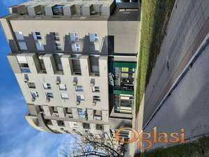 Namestena garsonjera