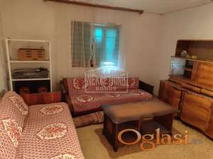 Subotica-Sprski Šor-prodaje se vikendica ID#1879