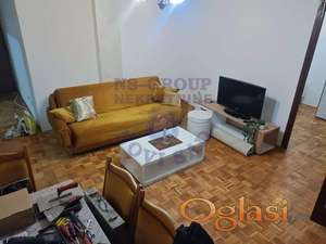 Dvosoban stan sa dve terase na Novom Naselju, 52m2