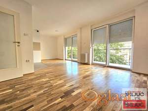 BULEVAR, 95m2, Četvorosoban, Renoviran, Odmah useljiv