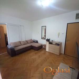 CENTAR - KOSOVSKA - NAMEŠTEN JEDNOIPOSOBAN STAN - USELJIV OD 20.12.2025.God.