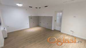 Lux dvoiposoban stan u Duvaništu