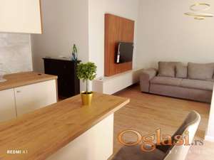 Novi Sad - Petrovaradin, LUX stan za izdavanje HITNO!