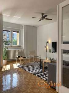 Dvosoban renoviran stan, Limanska pijaca, Grbavica