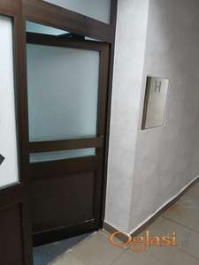 Kancelarija 12 m2, Južni bulevar