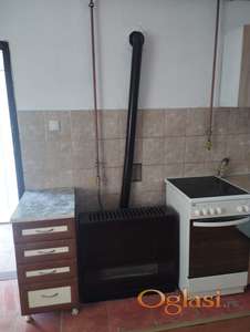 Izdajem stan u zasebnoj kući