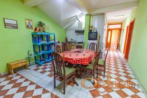 Kuća u Donjoj Vrežini, 660m2