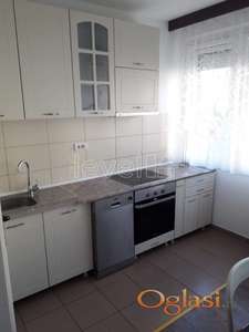 NOVI SAD - ŽELEZNIČKA STANICA - 63.00 m2