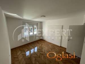 Izdaje se odličan stan kao poslovni prostor na Obilićevom vencu, 44m2