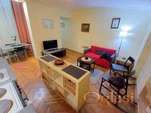 Centar,Majke Jevrosime,useljiv ID#3529