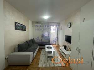 Bulevar patrijarha Pavla,garsonjera