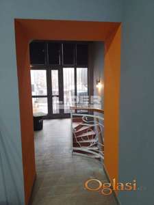 Višenamenski lokal na dva nivoa, na top lokaciji ID#1740