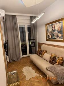 Zahumska-Vukov spomenik, lux opremljena garsonjera! ID#1943