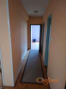 Jednoiposoban stan 70m2 Novi Sad, Telep