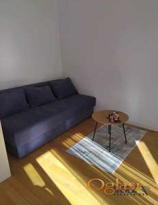  LEPO NAMEŠTENA GARSONJERA NA NOVOJ DETELINARI