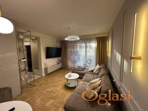 Odlican Dvosoban stan na Grbavici!