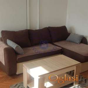Izdaje se jednoiposoban, kompletno namešten stan na Podbari