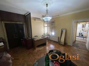 Vracar,Dubljanska,72 m2,salonski raspored ID#1727
