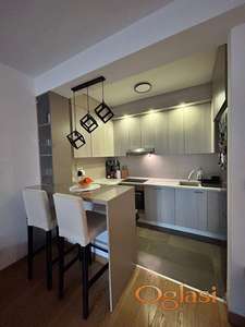 PRELEP DVOSOBAN STAN - ZEMUNSKE KAPIJE