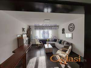 Trosoban stan na Novoj Detelinari,74m2