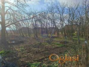 654m2, Prostran plac na Adicama