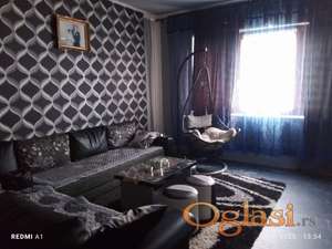 Vašica spratnica 165m2 na placu od 2374m2 HITNO!