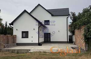 Nova kuca u centru Rume