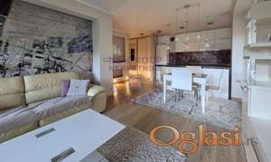 Fantastičan stan u neposrednoj blizini Bulevara